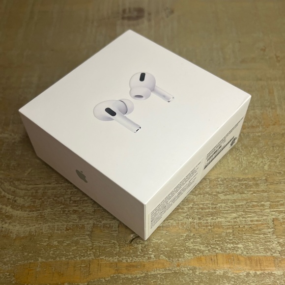 Apple AirPods Pro - Picture 5 of 16